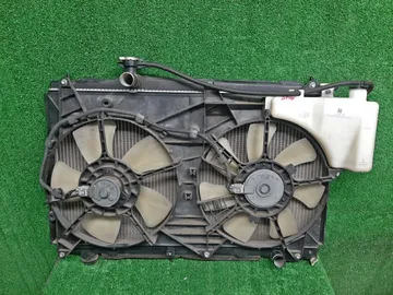 РАДИАТОР ОСНОВНОЙ НА TOYOTA IPSUM ACM21 2AZ-FE