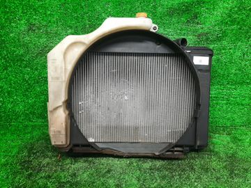 РАДИАТОР ОСНОВНОЙ НА NISSAN CARAVAN E25 ZD30DD