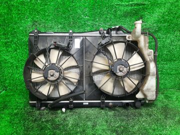 РАДИАТОР ОСНОВНОЙ НА HONDA STREAM RN1 D17A
