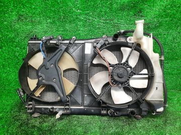 РАДИАТОР ОСНОВНОЙ НА HONDA CIVIC EU3 D17A