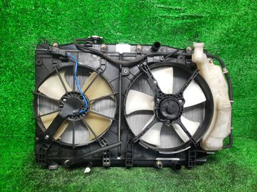РАДИАТОР ОСНОВНОЙ НА HONDA EDIX BE1 D17A