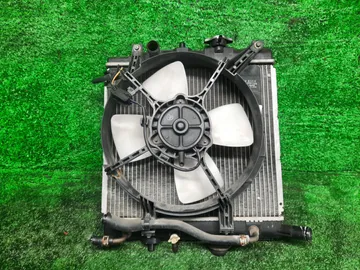 РАДИАТОР ОСНОВНОЙ НА MAZDA DEMIO DW5W B5