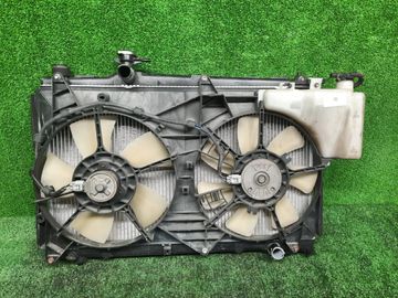 РАДИАТОР ОСНОВНОЙ НА TOYOTA NOAH AZR60 1AZ-FSE
