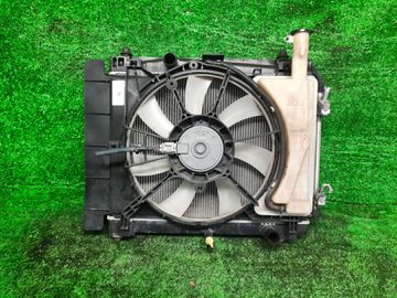 РАДИАТОР ОСНОВНОЙ НА TOYOTA SPADE NCP141 1NZ-FE