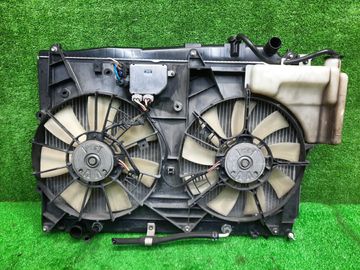 РАДИАТОР ОСНОВНОЙ НА TOYOTA ESTIMA MCR30 1MZ-FE