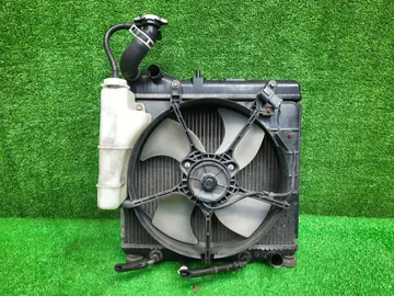РАДИАТОР ОСНОВНОЙ НА HONDA FIT GD1 L13A
