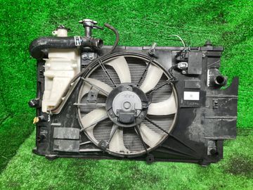 РАДИАТОР ОСНОВНОЙ НА TOYOTA AQUA NHP10 1NZ-FXE