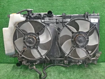 РАДИАТОР ОСНОВНОЙ НА SUBARU LEGACY BP5 EJ20E