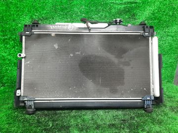 РАДИАТОР ОСНОВНОЙ НА TOYOTA NOAH ZRR80 3ZR-FAE