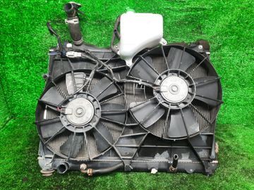 РАДИАТОР ОСНОВНОЙ НА SUZUKI ESCUDO TDA4W J24B
