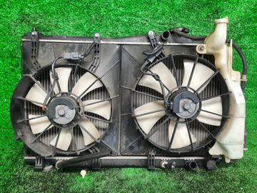 РАДИАТОР ОСНОВНОЙ НА HONDA STREAM RN1 D17A