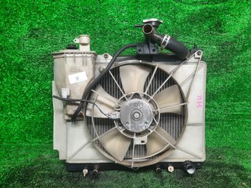 РАДИАТОР ОСНОВНОЙ НА TOYOTA BB NCP31 1NZ-FE