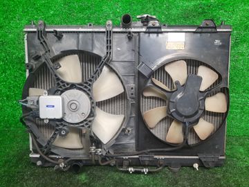 РАДИАТОР ОСНОВНОЙ НА MITSUBISHI CHARIOT GRANDIS N84W 4G64