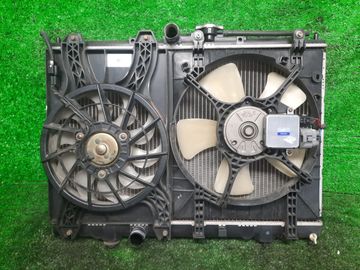 РАДИАТОР ОСНОВНОЙ НА MITSUBISHI PAJERO IO H77W 4G94