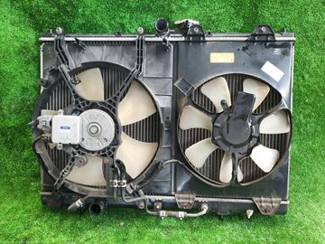 РАДИАТОР ОСНОВНОЙ НА MITSUBISHI CHARIOT GRANDIS N84W 4G64
