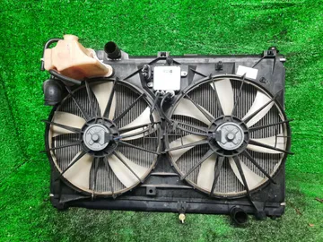РАДИАТОР ОСНОВНОЙ НА TOYOTA CROWN GRS204 2GR-FSE