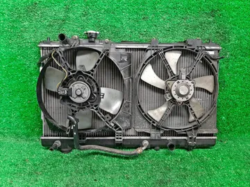 РАДИАТОР ОСНОВНОЙ НА MAZDA PREMACY CP8W FP-DE