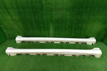 ПОРОГ НА TOYOTA BLADE AZE156H