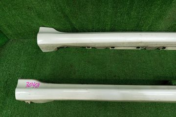 ПОРОГ НА TOYOTA BLADE AZE156H