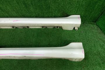 ПОРОГ НА TOYOTA BLADE AZE156H