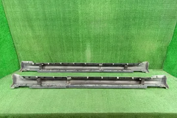 ПОРОГ НА TOYOTA CROWN GRS180