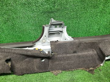 ПОРОГ НА TOYOTA MARK II GX90