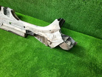 ПОРОГ НА TOYOTA MARK II GX90