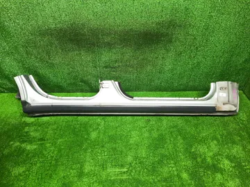 ПОРОГ НА TOYOTA MARK II GX90