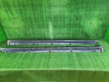 ПОРОГ НА TOYOTA IPSUM ACM21W