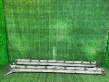 ПОРОГ НА TOYOTA IPSUM ACM21W