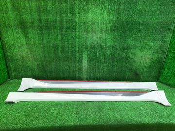 ПОРОГ НА NISSAN LEAF ZE1