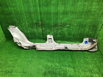 ПОРОГ НА TOYOTA MARK II GX90