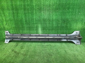 ПОРОГ НА TOYOTA RUNX NZE121