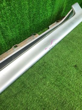 ПОРОГ НА TOYOTA ALLEX NZE121
