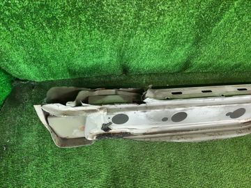 ПОРОГ НА NISSAN LAUREL HC35