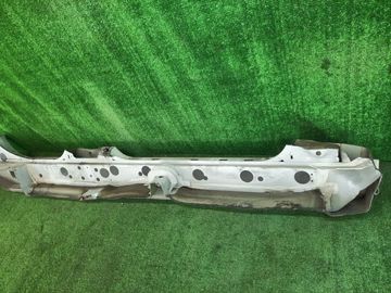 ПОРОГ НА NISSAN LAUREL HC35