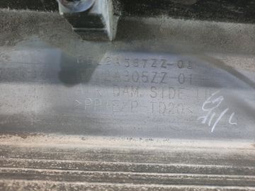 ПОРОГ НА MITSUBISHI RVR GA3W