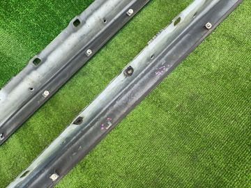 ПОРОГ НА TOYOTA ALLEX NZE121