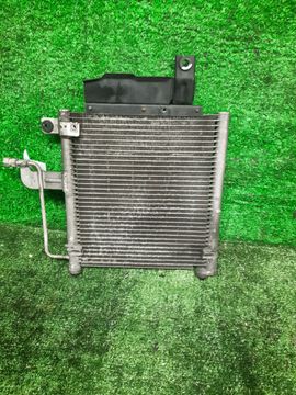 РАДИАТОР КОНДИЦИОНЕРА НА MAZDA DEMIO DW5W B5E