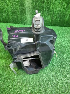 РАДИАТОР КОНДИЦИОНЕРА НА TOYOTA STARLET EP91 4E-FE