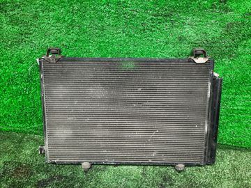 РАДИАТОР КОНДИЦИОНЕРА НА TOYOTA IST NCP61 1NZ-FE