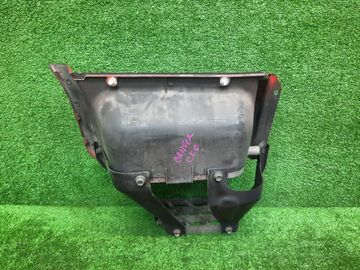 ПОДНОЖКА НА MITSUBISHI CANTER FG638