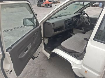 КАБИНА НА TOYOTA LITE ACE KM70 7K