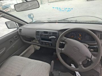 КАБИНА НА TOYOTA LITE ACE KM70 7K