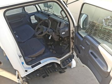 КАБИНА НА NISSAN ATLAS SN6F23 TD25