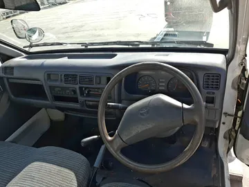 КАБИНА НА TOYOTA LITE ACE YM55