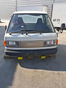 КАБИНА НА TOYOTA LITE ACE KM51