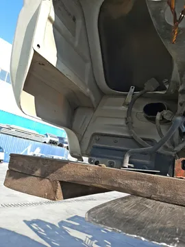 КАБИНА НА TOYOTA LITE ACE KM51