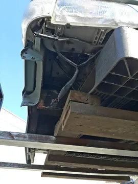 КАБИНА НА TOYOTA DYNA YY101