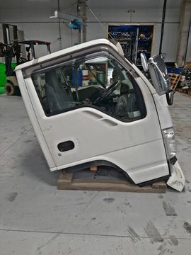 КАБИНА НА ISUZU ELF NHR85 4JJ1